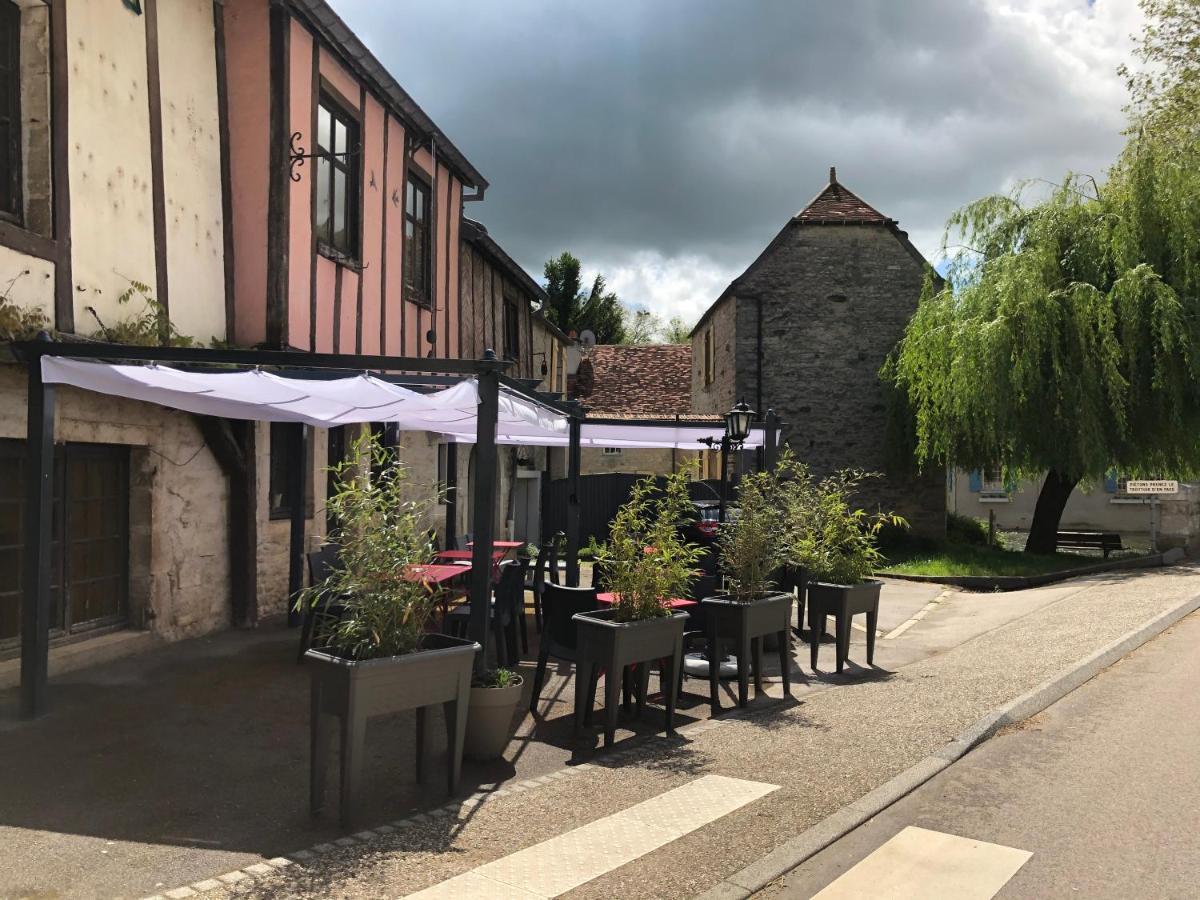 Auberge Du Renard'Eau Bèze المظهر الخارجي الصورة
